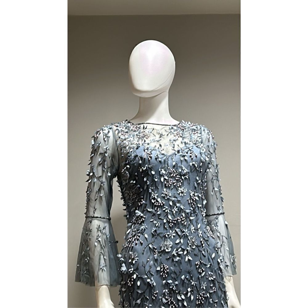 Theia Flounce Sleeve 3-D Embroidered and Beaded  Dusty Blue Gown Size 2 - Picture 7 of 14